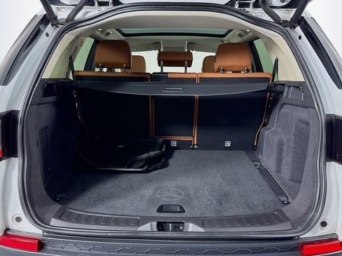 Used 2017 Land Rover Discovery Sport HSE Luxury image 22