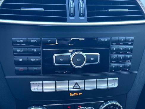 Used 2013 Mercedes-Benz C 250 Sedan image 30