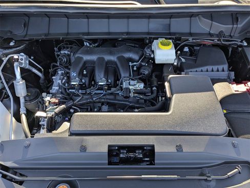 New 2026 Nissan Pathfinder SV image 10