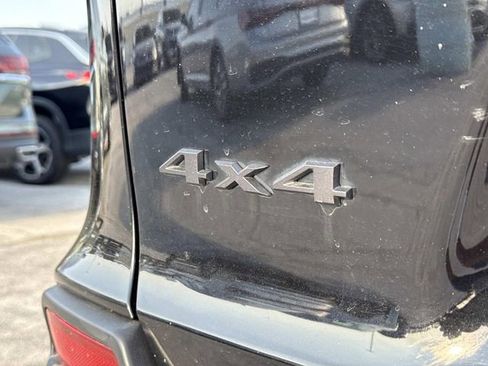 Used 2021 Jeep Cherokee Latitude Lux 80th Anniv w/ Quick Order Package 26U 80TH image 11