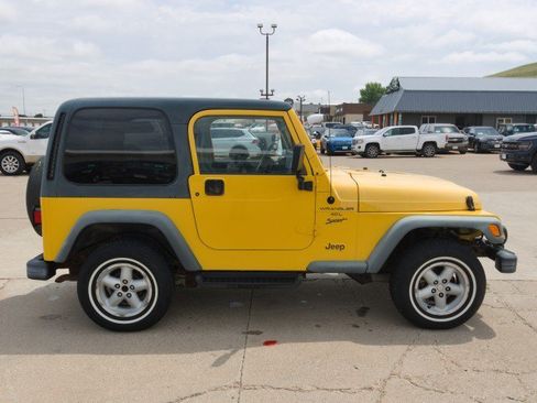 Used 2000 Jeep Wrangler Sport AWD/4WD image 5