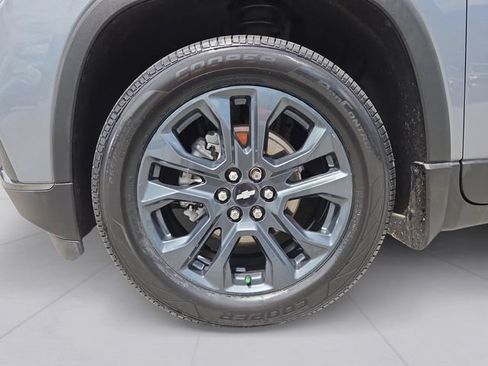 Used 2021 Chevrolet Traverse RS AWD/4WD image 9