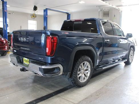 Used 2019 GMC Sierra 1500 SLT AWD/4WD image 9