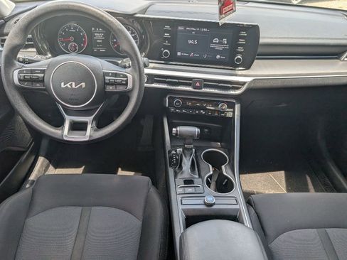 Used 2023 Kia K5 LXS FWD image 7