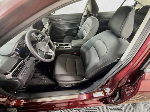 Used 2025 Nissan Altima 2.5 SV w/ SV Special Edition Package FWD image 18