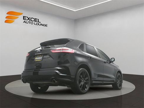 Used 2021 Ford Edge ST-Line image 38