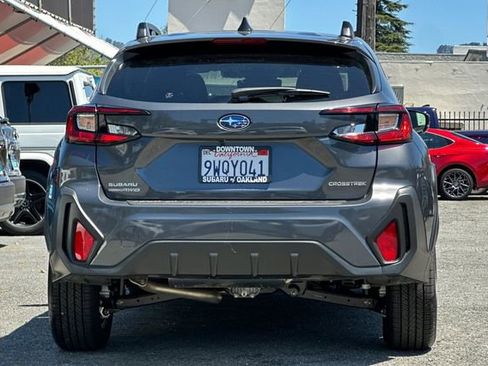 Used 2025 Subaru Crosstrek 2.0i Premium AWD/4WD image 5