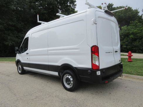 Used 2019 Ford Transit 250 148 Medium Roof RWD image 24