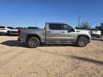 New 2026 GMC Sierra 1500 SLT