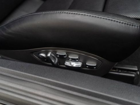 Used 2019 Porsche 911 Turbo S AWD/4WD image 54