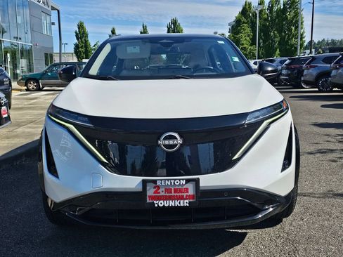 Used 2023 Nissan Ariya FWD image 2