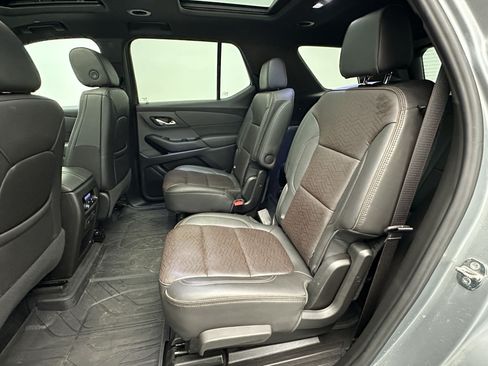Certified 2023 Chevrolet Traverse High Country AWD/4WD image 23