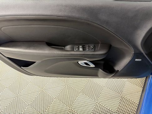 Used 2016 Dodge Challenger R/T Scat Pack w/ Leather Interior Group image 13