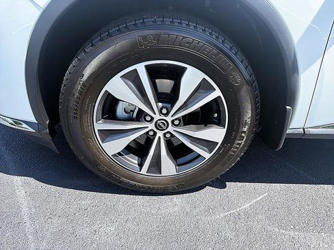 Used 2023 Nissan Murano SV AWD/4WD image 8