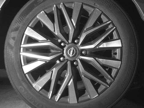 Used 2025 Nissan Altima 2.5 SV image 15