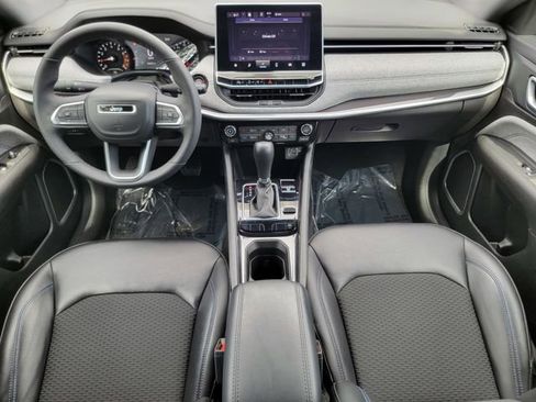 Certified 2023 Jeep Compass Latitude w/ Convenience Group AWD/4WD image 26