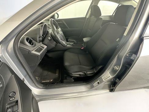Used 2012 MAZDA MAZDA3 i Touring FWD image 13