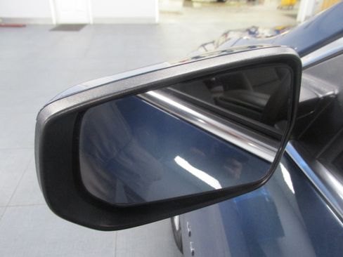 Used 2025 Chevrolet Malibu LT FWD image 18