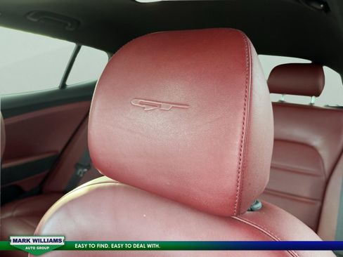 Used 2021 Kia Stinger GT2 image 9