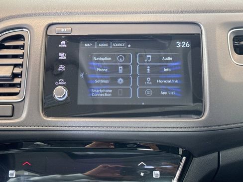 Used 2019 Honda HR-V Touring image 13