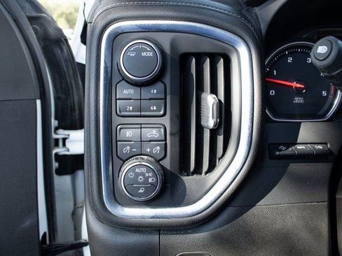 Used 2023 Chevrolet Silverado 3500 High Country w/ Technology Package AWD/4WD image 5