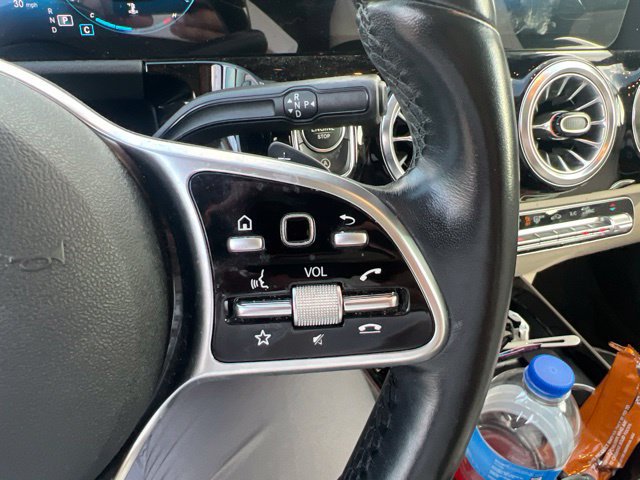 Used 2022 Mercedes-Benz GLA 250 4MATIC image 7