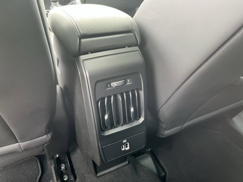 Used 2024 Alfa Romeo Tonale Ti image 16