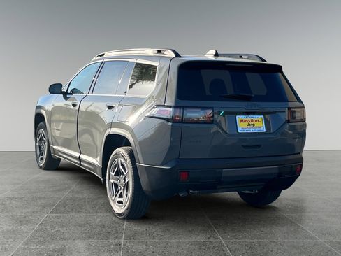 New 2026 Jeep Cherokee Laredo AWD/4WD image 3