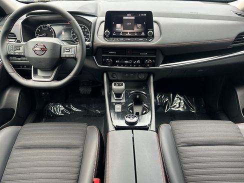 New 2026 Nissan Rogue Rock Creek image 16