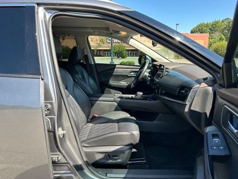 Used 2021 Nissan Rogue Platinum AWD/4WD image 15