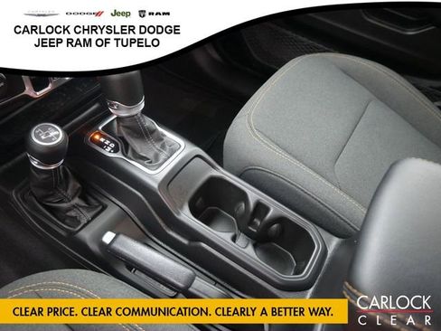 Used 2025 Jeep Wrangler Sahara w/ Safety Group AWD/4WD image 23