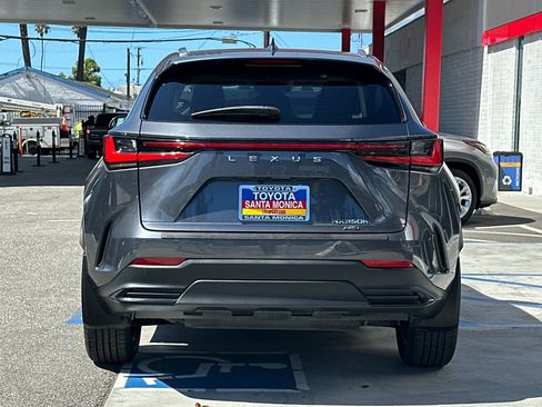 Used 2024 Lexus NX 350h AWD w/ Vision Package image 5