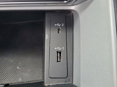 Used 2021 Audi Q3 2.0T Premium w/ Convenience Package image 23