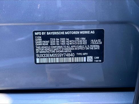 Certified 2025 BMW X7 M60i w/ Climate Comfort Package image 34