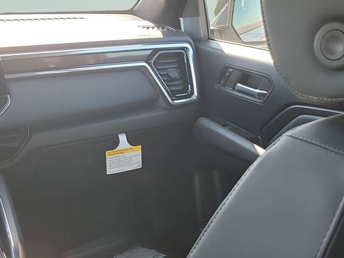 New 2026 GMC Canyon Elevation w/ Convenience Package image 26