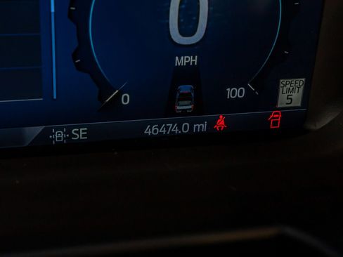 Used 2024 Ford F350 Platinum AWD/4WD image 21