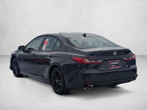 New 2026 Toyota Camry SE FWD image 9