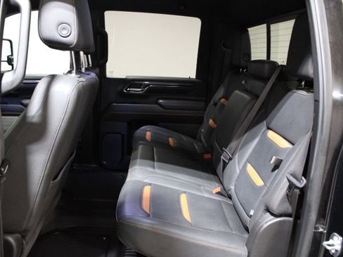 Used 2024 GMC Sierra 2500 AT4 w/ Technology Package image 22