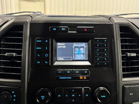 Used 2022 Ford F350 XL w/ Power Equipment Group image 35