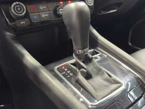 Used 2022 Jeep Compass Latitude FWD image 27