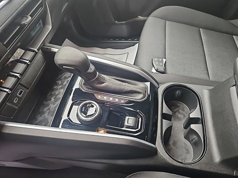 Used 2024 Chevrolet Colorado Trail Boss w/ Advanced Trailering Package image 15