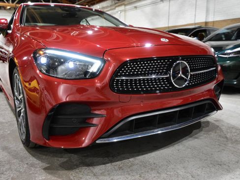 Used 2023 Mercedes-Benz E 450 4MATIC Cabriolet image 5