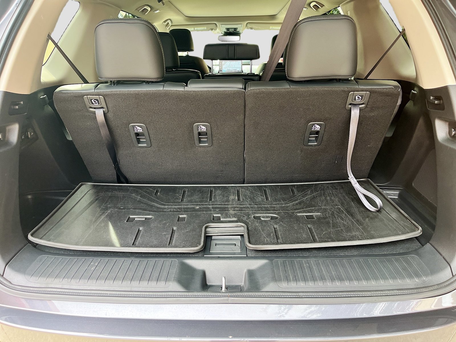 Used 2025 Honda Pilot Elite image 28