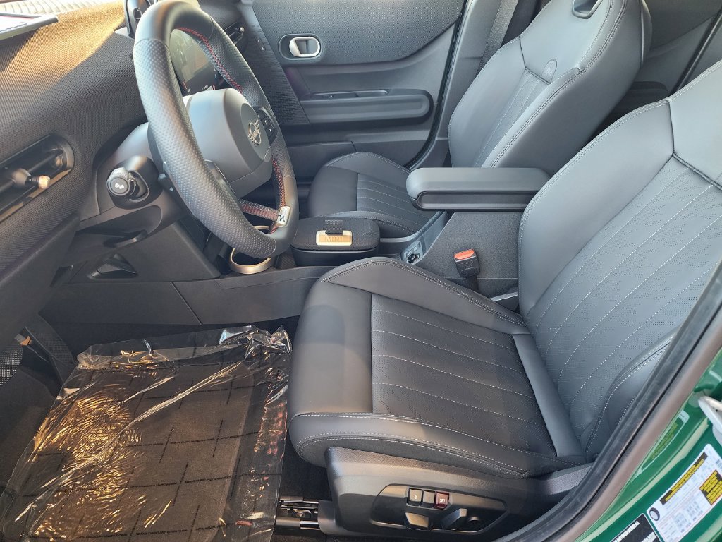 Used 2026 MINI Cooper S FWD image 24
