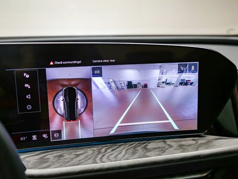 Certified 2025 Audi Q5 Prestige AWD/4WD image 25