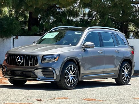 New 2026 Mercedes-Benz GLB 35 AMG 4MATIC image 8