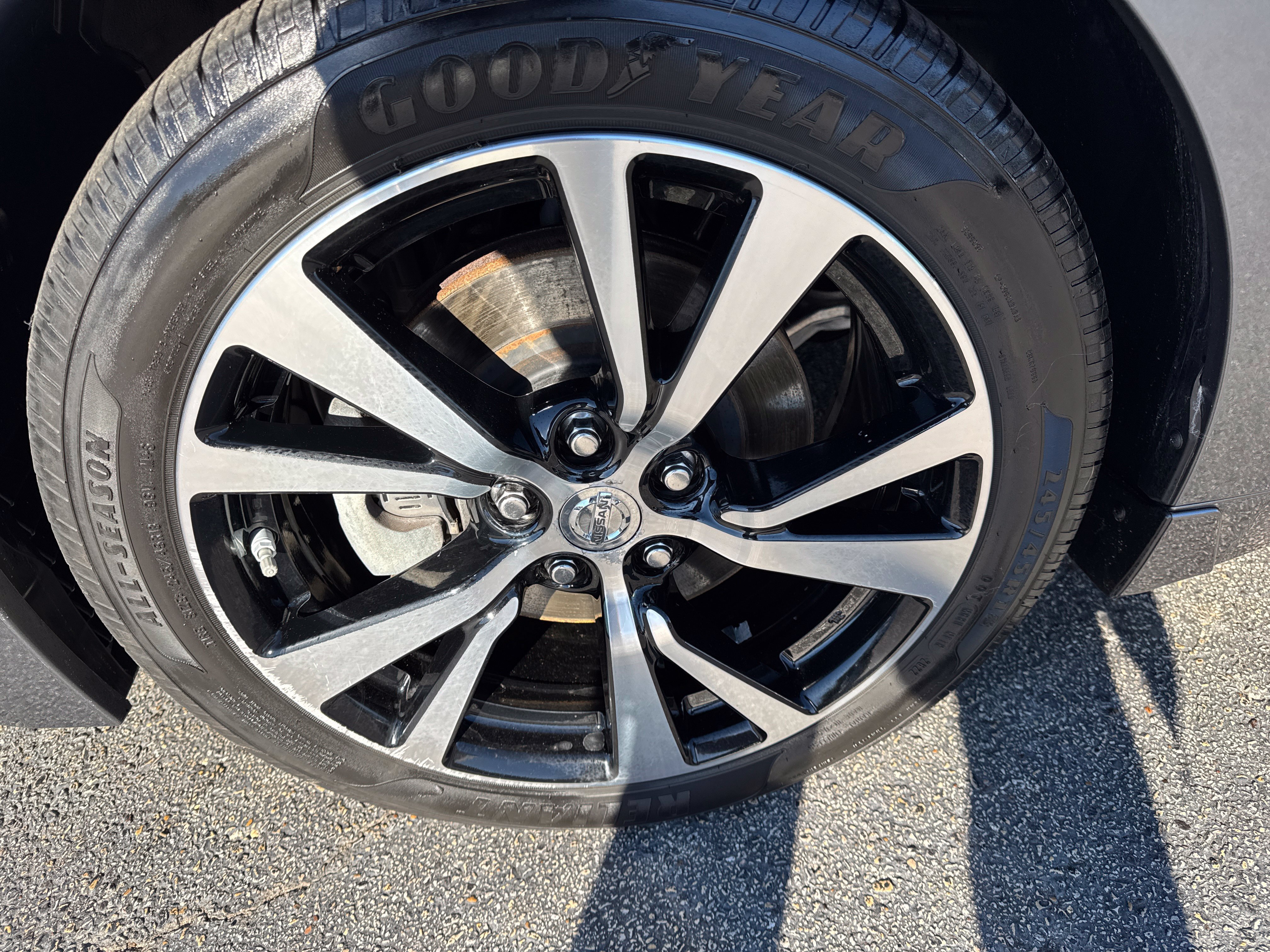 Used 2018 Nissan Maxima Platinum FWD image 9