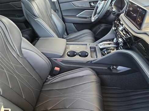 New 2026 Acura MDX w/ Advance Package image 14