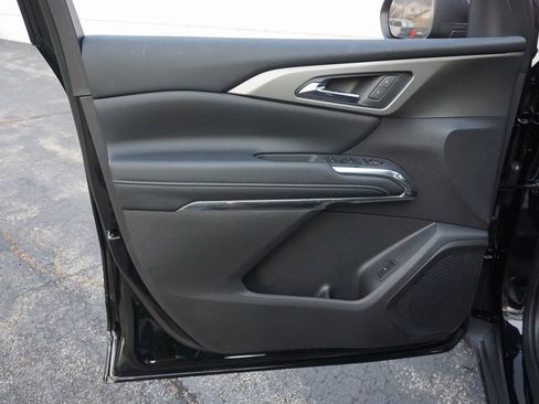 New 2026 Chevrolet Traverse LT w/ Driver Confidence Package image 23