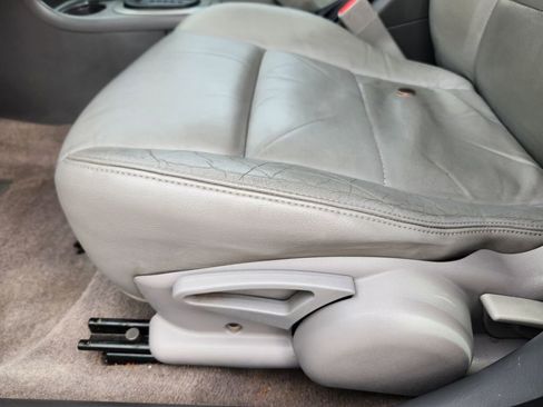 Used 2007 Saturn ION Level 3 w/ Enhanced Performance Pkg image 9